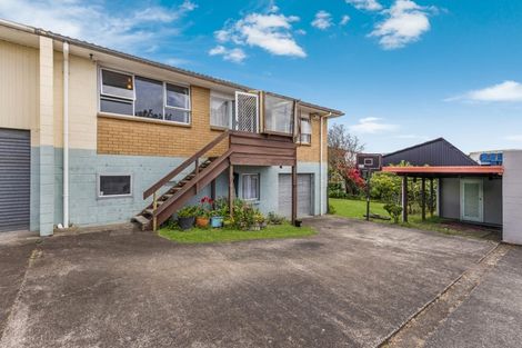 Photo of property in 18b Lidcombe Place, Avondale, Auckland, 1026