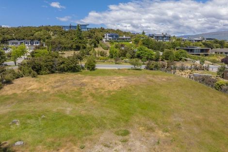 Photo of property in 33 Penrith Park Drive, Wanaka, 9305