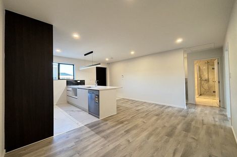 Photo of property in 22b Poruru Close, Papakura, 2110