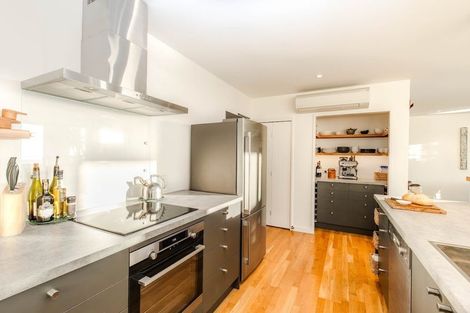 Photo of property in Latitude 41, 41/269 Wakefield Quay, Stepneyville, Nelson, 7010