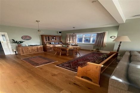 Photo of property in 108 Weston Road, St Albans, Christchurch, 8052