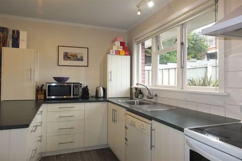 Photo of property in 36 Avenue Road, West End, Timaru, 7910