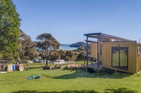Photo of property in 1a Erua Road, Ostend, Waiheke Island, 1081