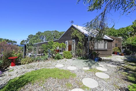 Photo of property in 7 Kyle Street, Leigh, 0985