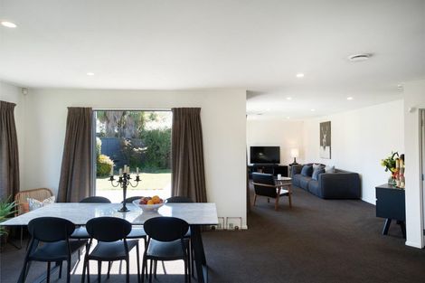 Photo of property in 137 Mcfaddens Road, St Albans, Christchurch, 8052