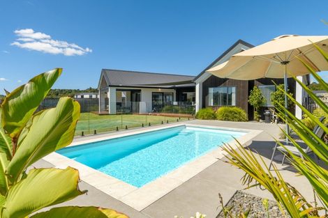 Photo of property in 95 Awataha Crescent, Pyes Pa, Tauranga, 3110