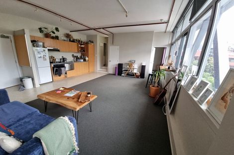 Photo of property in Rostrevor House, 4/130b Vivian Street, Te Aro, Wellington, 6011