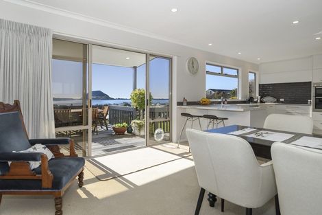 Photo of property in 18 Hinewa Road, Otumoetai, Tauranga, 3110