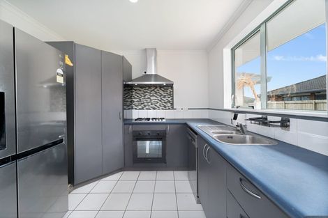 Photo of property in 6/72 Swanson Road, Henderson, Auckland, 0610