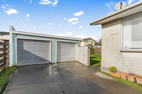 Photo of property in 256b Wellington Road, Wainuiomata, Lower Hutt, 5014