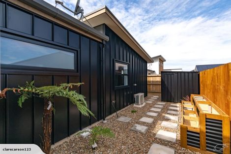 Photo of property in 14 Wandle Street, Marshland, Christchurch, 8083