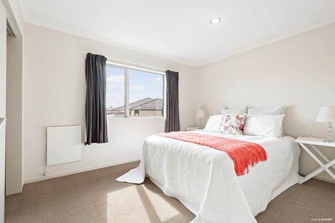 Photo of property in 3 Clady Drive, Flat Bush, Auckland, 2019