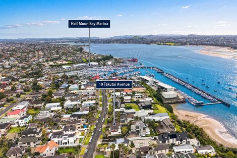 Photo of property in 19 Takutai Avenue, Bucklands Beach, Auckland, 2012