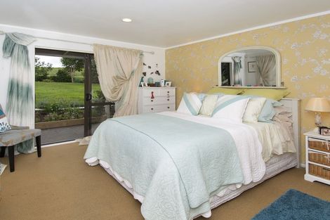 Photo of property in 10 Roger Guy Place, Welcome Bay, Tauranga, 3175