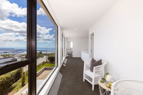 Photo of property in 280 Major Hornbrook Road, Mount Pleasant, Christchurch, 8081