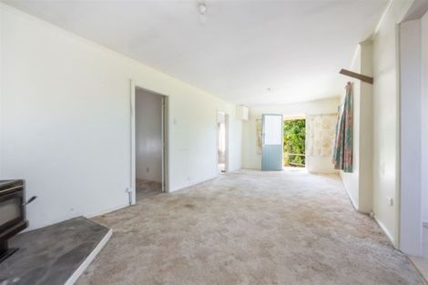 Photo of property in 46 Pekanga Road, Normandale, Lower Hutt, 5010