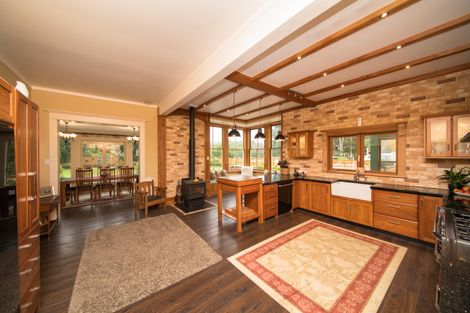 Photo of property in 310 Hewitts Road, Linton, Palmerston North, 4472