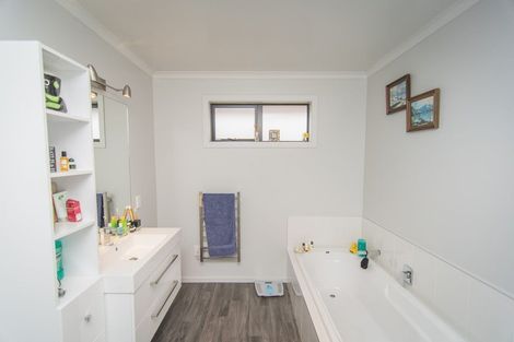 Photo of property in 25 Studholme Street, Temuka, 7920