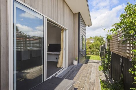 Photo of property in 33 Keepa Street, Levin, 5510