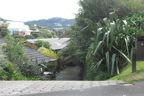 Photo of property in 9b Bourbon Terrace, Karori, Wellington, 6012