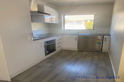 Photo of property in 2/35 Brockworth Place, Riccarton, Christchurch, 8011