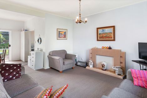 Photo of property in 27 Dillon Street, Waihi Beach, 3611