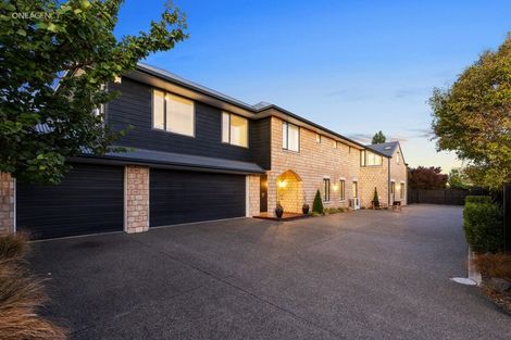 Photo of property in 8 Cunneen Place, Aidanfield, Christchurch, 8025