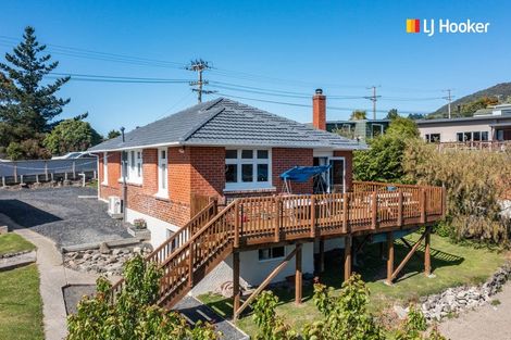 Photo of property in 8 Saddleview Place, Fairfield, Dunedin, 9018