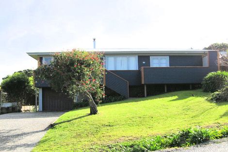 Photo of property in 22 Kendale Drive, Leigh, 0985