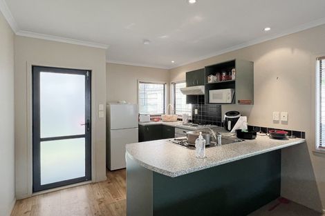 Photo of property in 33 Malaspina Place, Papatoetoe, Auckland, 2025