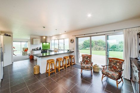 Photo of property in 26 Highland View Drive, Tokomaru, Palmerston North, 4474