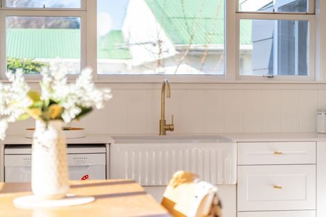 Photo of property in 29 Wallace Street, Featherston, 5710