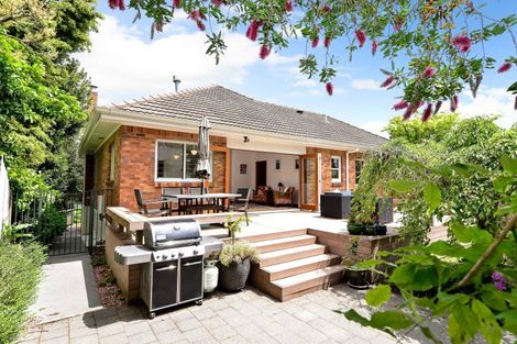 Photo of property in 6 Tamihana Avenue, Fairfield, Hamilton, 3214