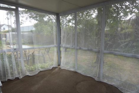 Photo of property in 142 Mazengarb Road, Paraparaumu, 5032