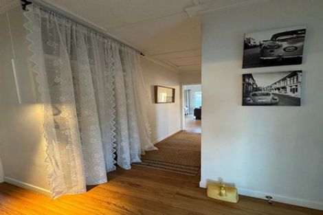 Photo of property in 16 Hinau Street, Maeroa, Hamilton, 3200