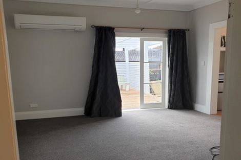 Photo of property in 15 View Road, Waiuku, 2123