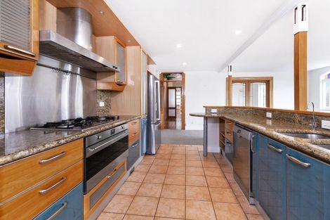 Photo of property in 27 Saltburn Road, Milford, Auckland, 0620