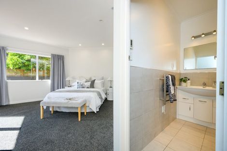 Photo of property in 237 Victoria Avenue, Hokowhitu, Palmerston North, 4410