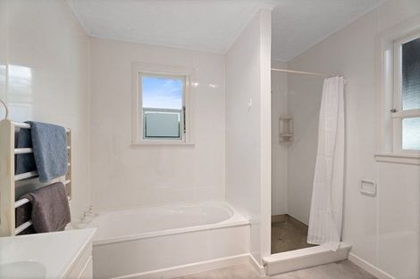 Photo of property in 4 Kent Street, Kingston, Athol, 9793