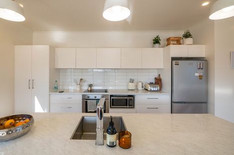 Photo of property in 24b Hargest Crescent, Saint Kilda, Dunedin, 9012