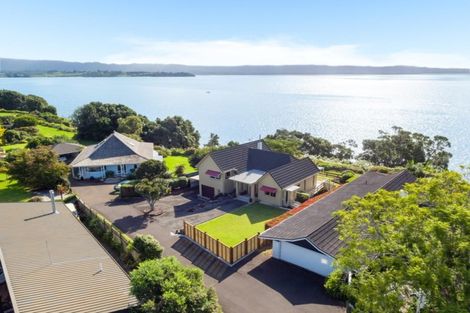 Photo of property in 23 Walnut Grove, Omokoroa, 3114