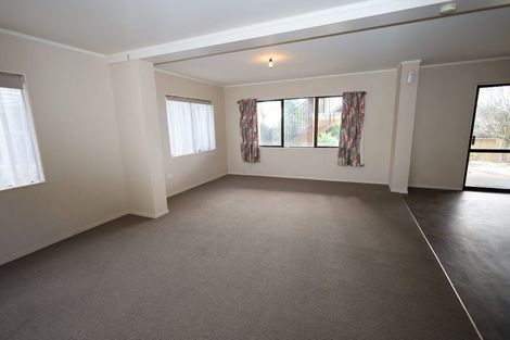 Photo of property in 37 Smiths Road, Matua, Tauranga, 3110