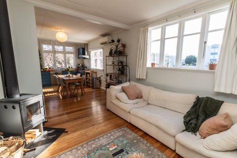 Photo of property in 15 Angus Avenue, Berhampore, Wellington, 6023