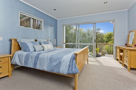 Photo of property in 589d East Coast Road, Browns Bay, Auckland, 0632