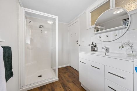 Photo of property in 35 Pukeko Place, Westshore, Napier, 4110