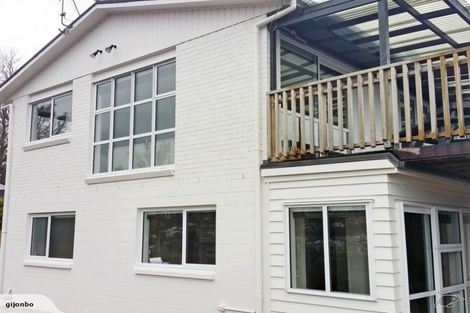 Photo of property in 12 Phillipa Place, Browns Bay, Auckland, 0630