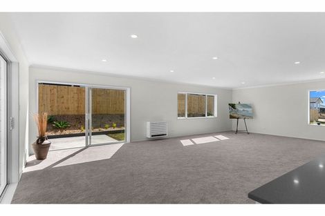 Photo of property in 37 Weka Street, Mangawhai, 0505