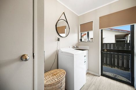 Photo of property in 25 Kentucky Crescent, Nawton, Hamilton, 3200