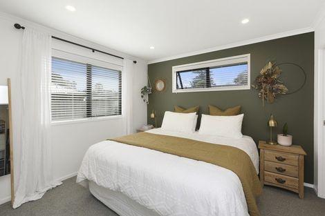 Photo of property in 28 Dreaver Drive, Waitara, 4320