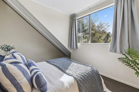 Photo of property in 39 Bodmin Terrace, Camborne, Porirua, 5026